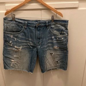 (4) Cut off jeans lot